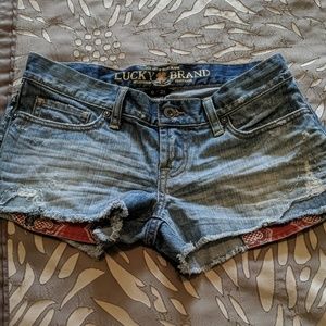 Lucky Brand cutoffs size 25